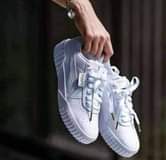 A picture of sneakers7