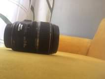 A picture of 0679252CANON 700D Lens 85mmm Ina betri mbili Software disc Charger