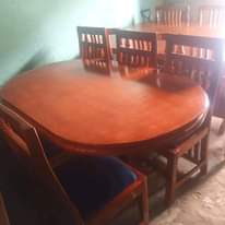 A picture of Dinning sets