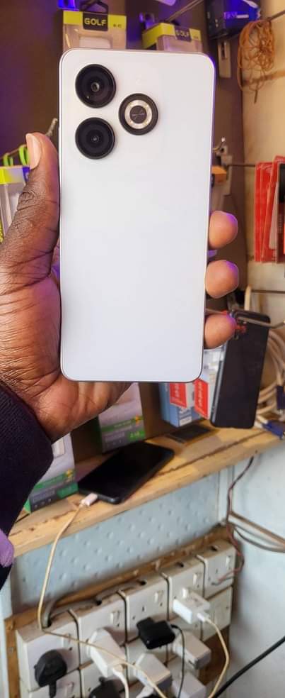 A picture of Infinix SMART 8