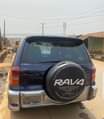 A picture of Toyota RAV4 05