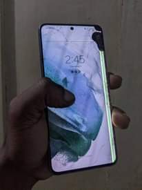 A picture of Samsung S21 5g