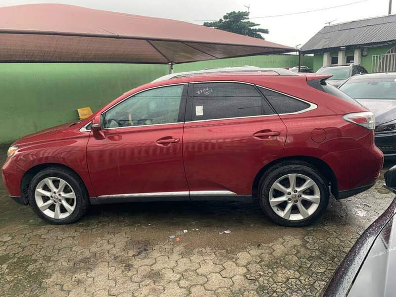 A picture of 2010 011 T Rx350 Tokunbo accident free 22 5M