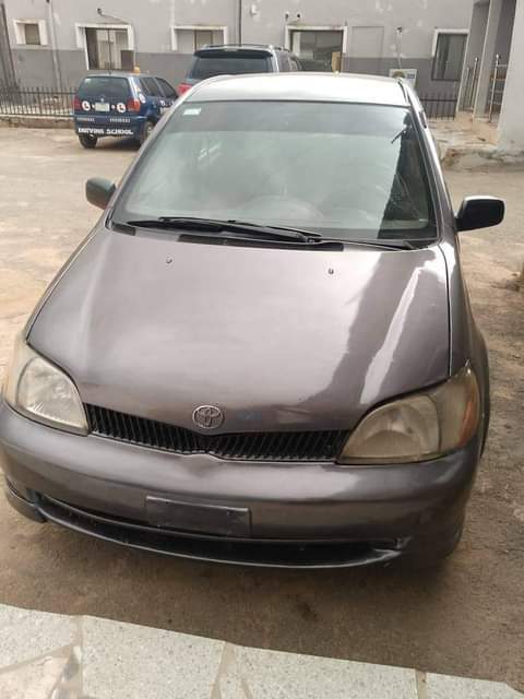 A picture of Toyota Echo