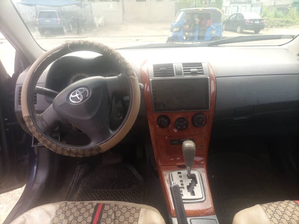A picture of Corolla 2009