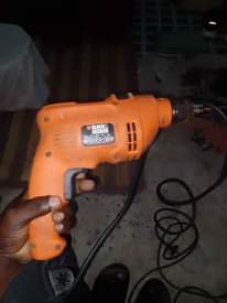 A picture of Biashara kwa muhitaji zipo nyingi sana nicheki inbobo tufanye Biashara