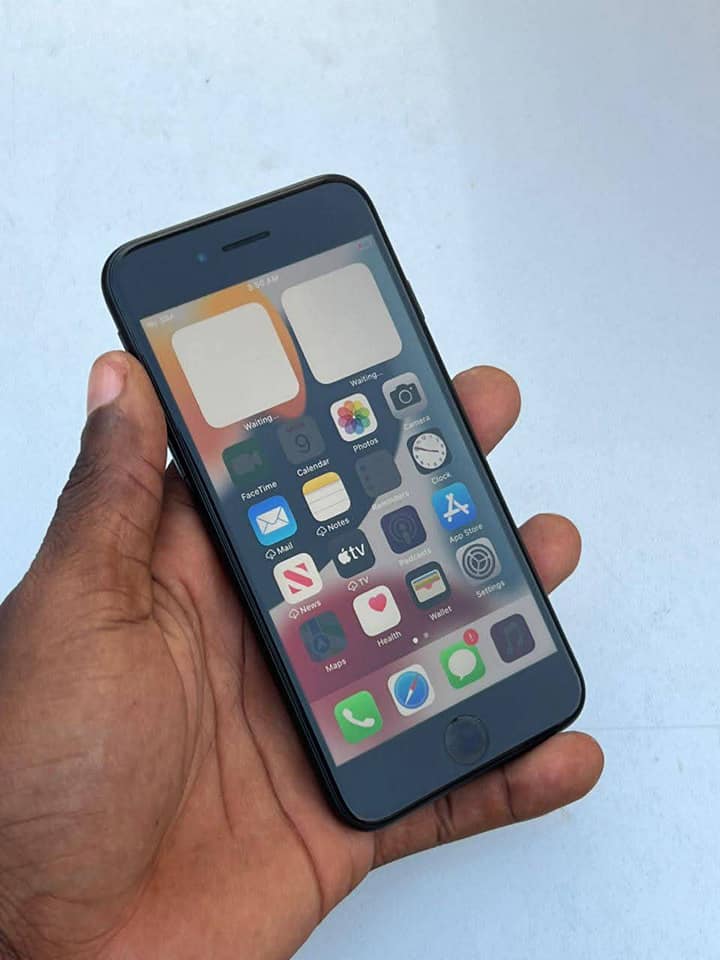 A picture of 32gb iPhone 7