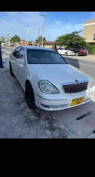 A picture of TOYOTA BREVIS 0744336162