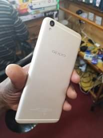 A picture of Oppo R9 Plusm A