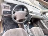 A picture of 2002 Toyota Camry 2002 Big light