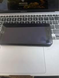 A picture of IPhone 7 Plus gb 128
