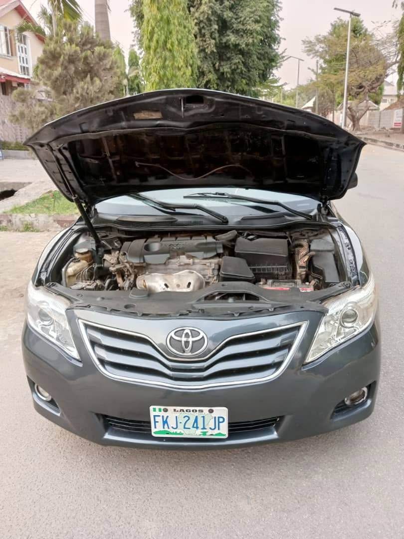 A picture of Distress sale 2010 Toyota Camry