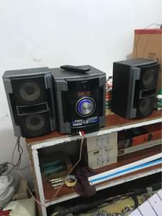 A picture of HOMETHEATER SONY