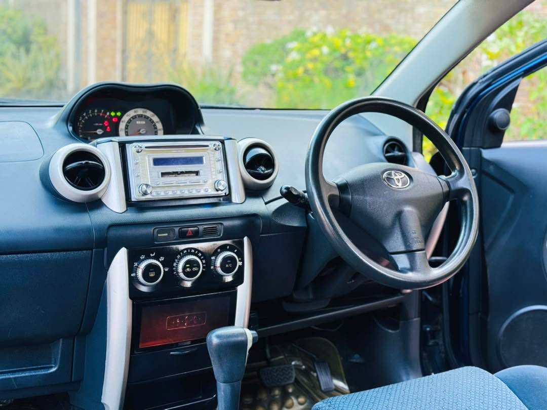 A picture of TOYOTA IST KALI SANA 0782512641