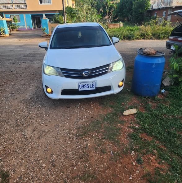 used toyota axio