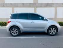 A picture of Toyota i s t