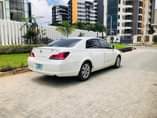 A picture of TOYOTA AVALON XLS