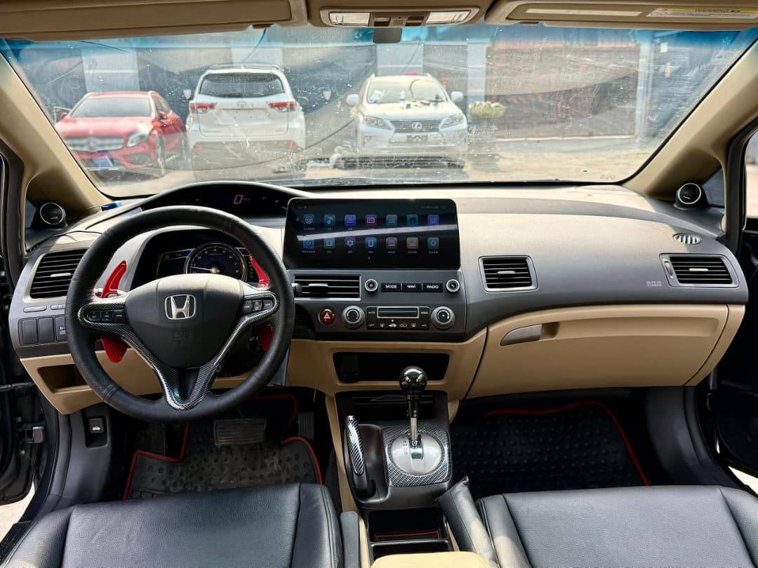 A picture of HONDA CIVIC