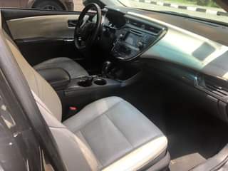 A picture of Clean registered 2015 Avalon Xle