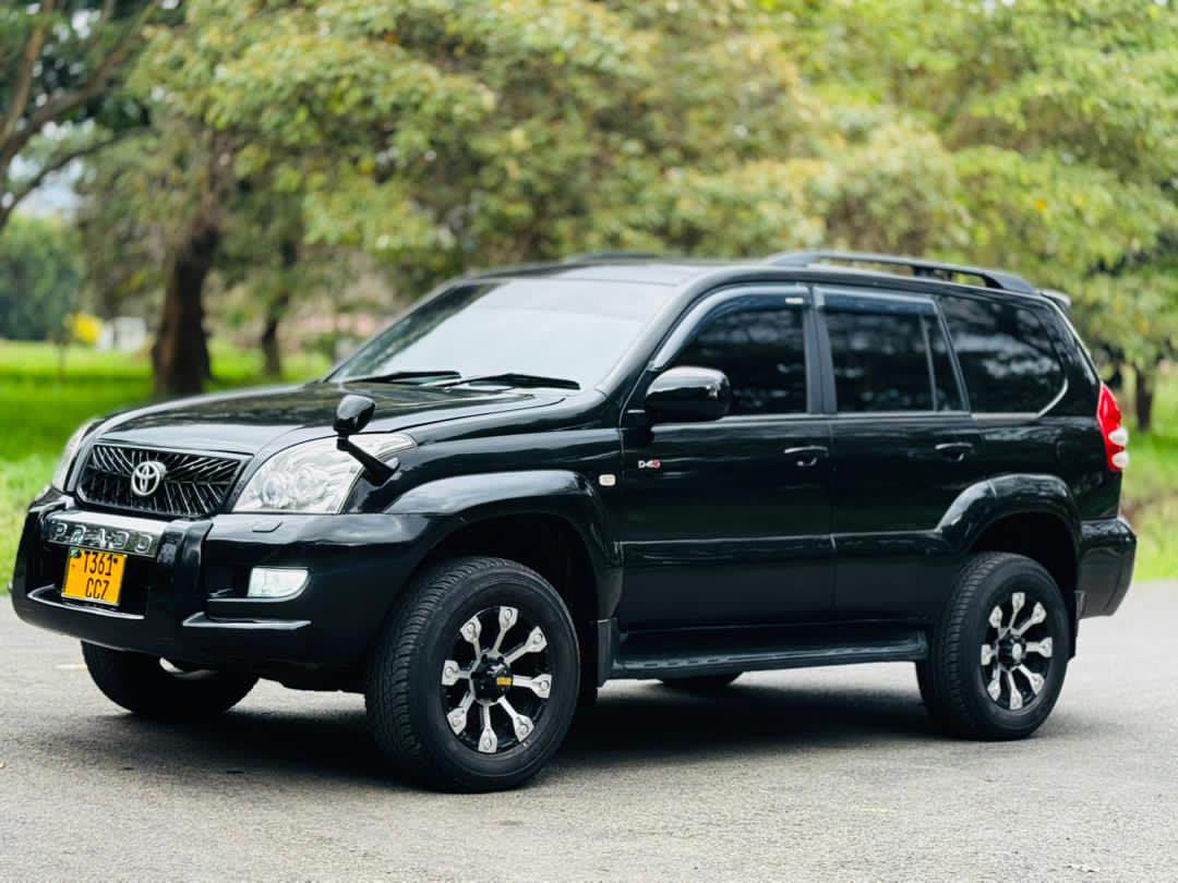 A picture of Toyot prado