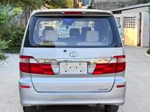 A picture of TOYOTA ALPHARD DTY YEAR 2003 4 Full A c cc
