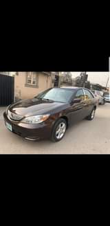 A picture of Camry 2004