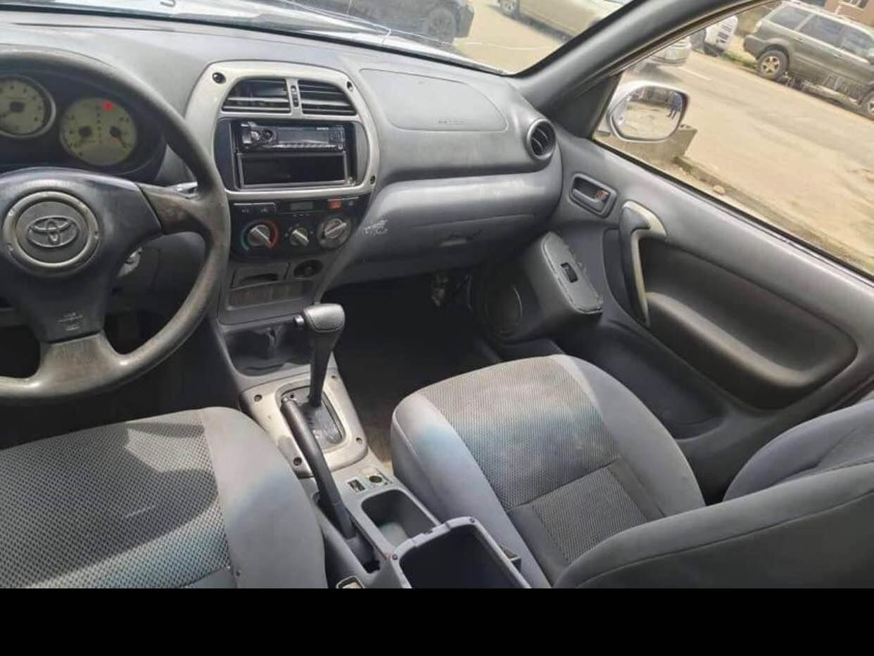 A picture of Toyota Rav 4