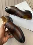A picture of Shoes