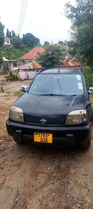 A picture of Nissan Xtrail 4wheel drive