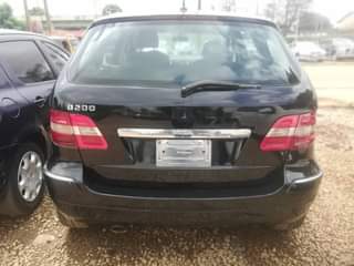 A picture of Mercedes Benz