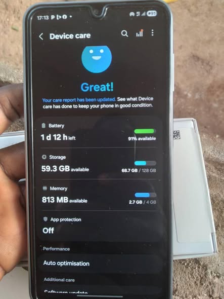 A picture of Samsung A17