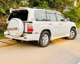 A picture of Landcruiser Prado