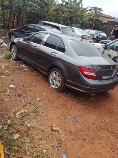 A picture of 2004 C300 4MATIC BENZ