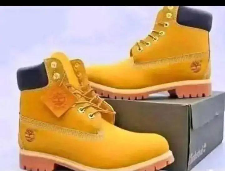 boots
