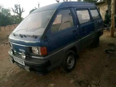A picture of A clean Toyota Hiease Container is for sale Status Belgium