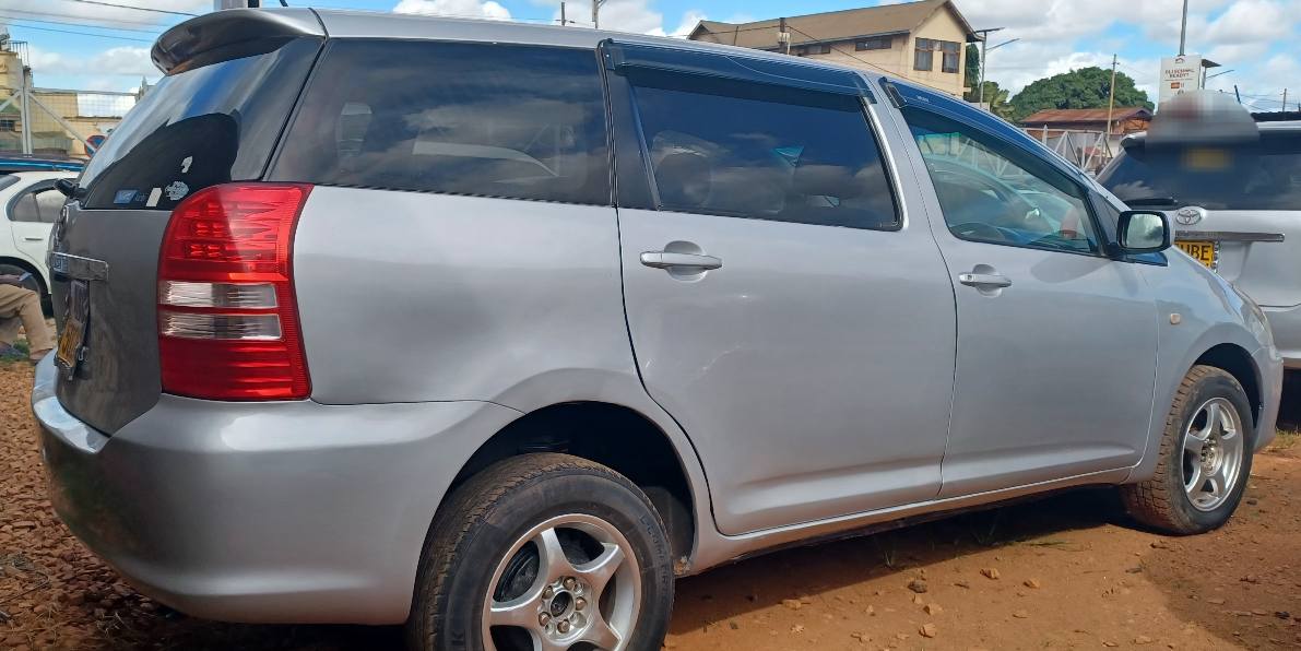 A picture of TOYOTA WISH UBD QUICK SELL 18.8M CALL.0708 205740