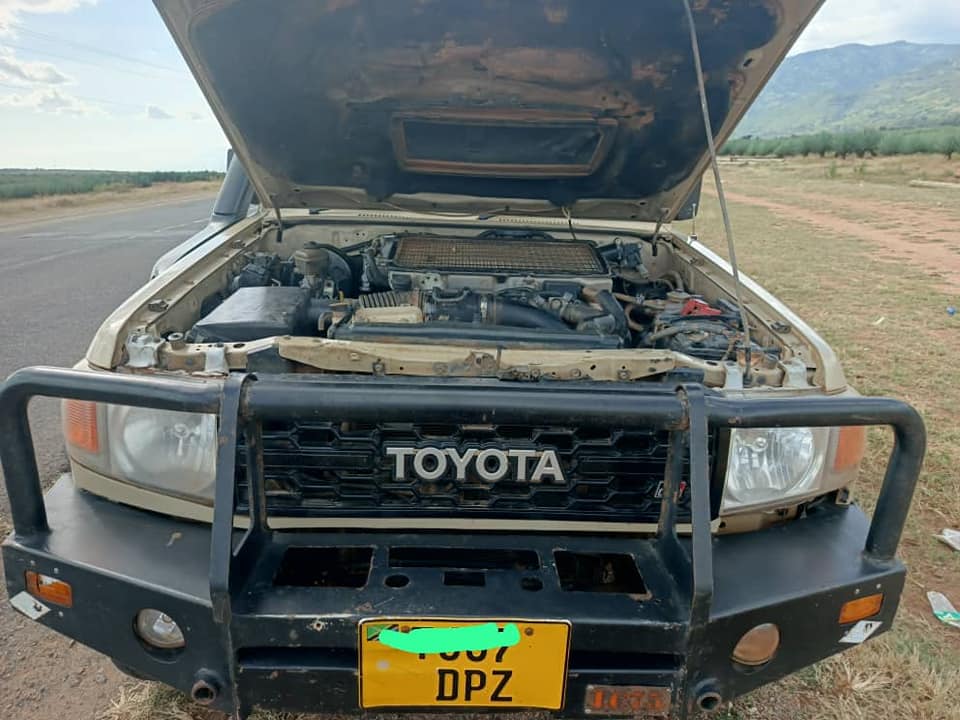 A picture of TOYOTA LAND CRUISER PICKUP
