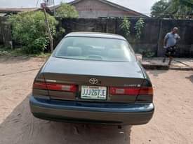 A picture of Toyota Camry pencil light