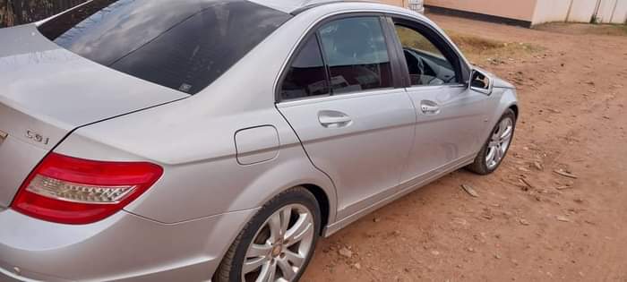 mercedes benz c200