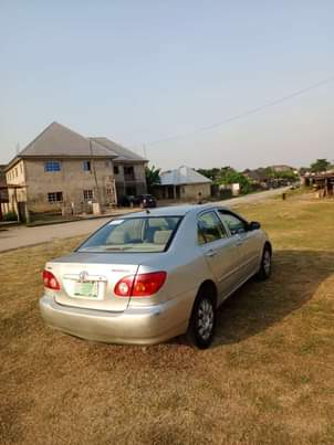 A picture of MODEL TOYOTA COROLLA