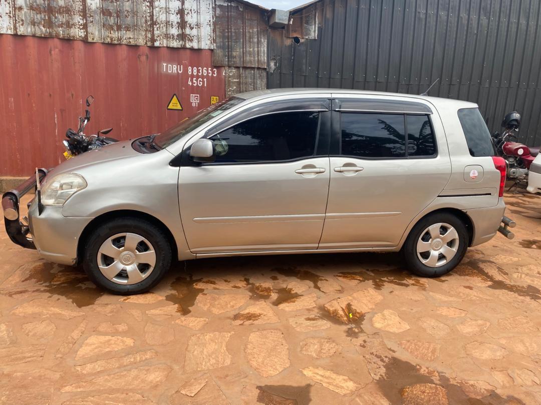 A picture of TOYOTA RUMION NEW SHAPE
