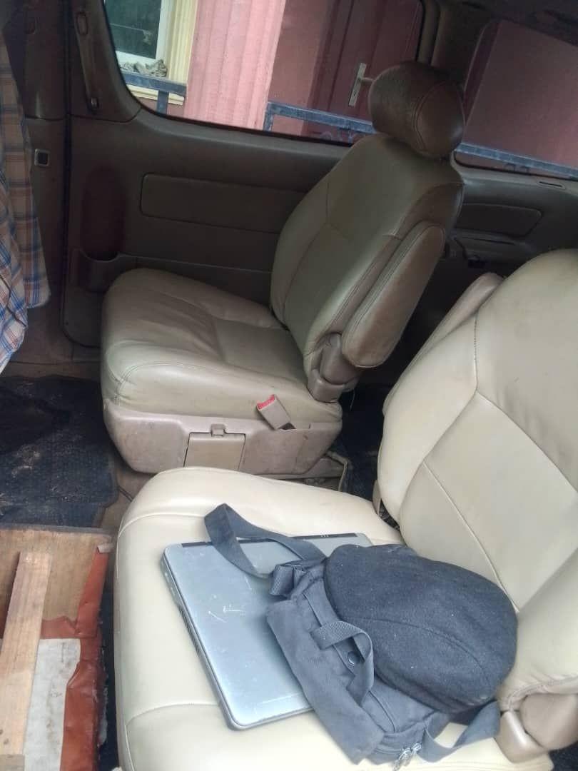 A picture of Registered Toyota sienna 02 Well clean as seen Engine gear