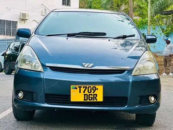 A picture of Toyota Wish