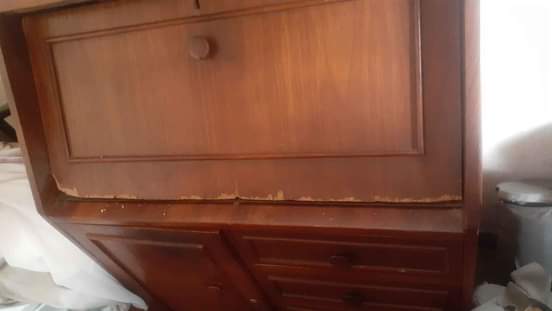 chest=of=drawers