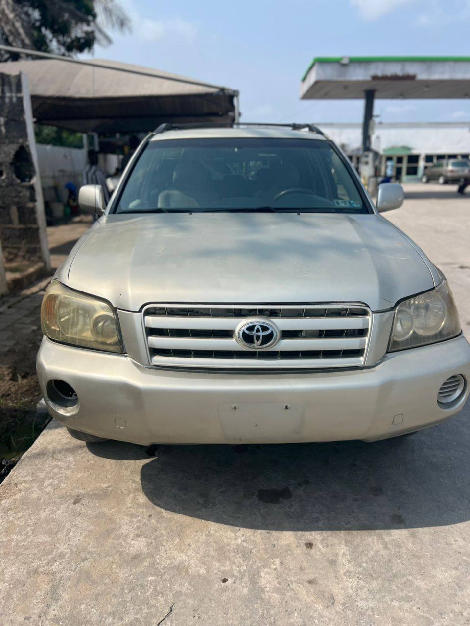 A picture of 2004 TOYOTA HIGHLANDER FOR SALE
