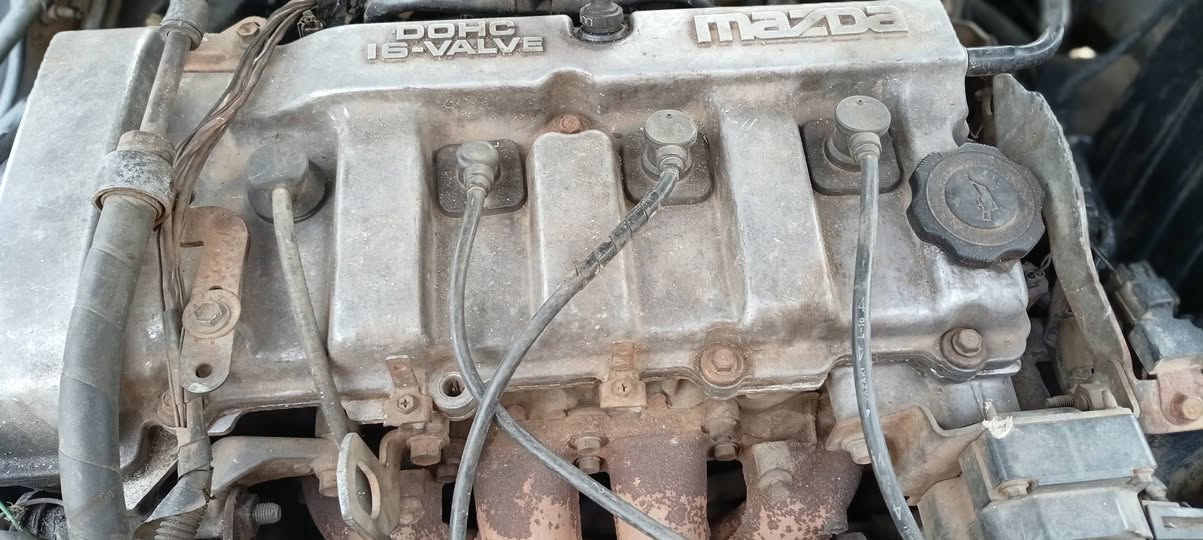 A picture of Mazda 626 Manual gear