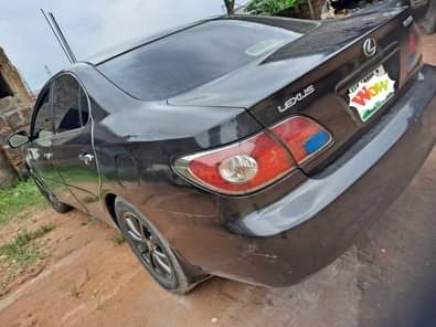 A picture of 2004 Lexus ES330 Registered Engine Untouched Gear Selection AC Chilling