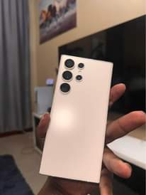 A picture of s23 ULTRA 5G 256GB Clean white in colour 1 600
