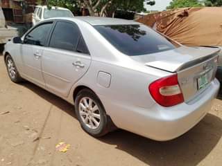 A picture of Camry 2004