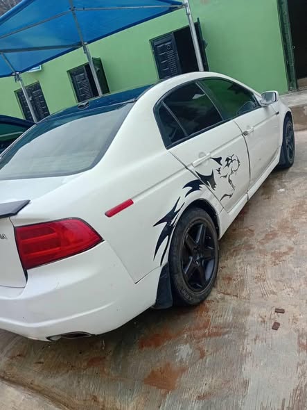 A picture of ACURA TLX 2012 MODEL
